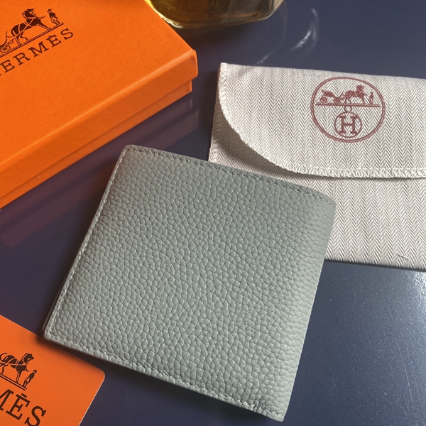 エルメス財布コピー背面デザイン